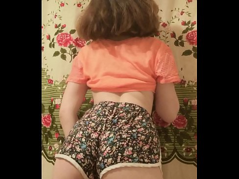 ❤️ Szexi fiatal csaj vetkőzteti le a rövidnadrágját a kamera előtt. ❤️❌ Porno at hu.pornoincest.ru